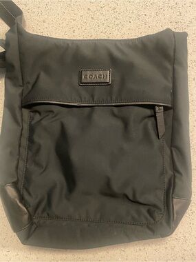 Coach Black Nylon Men's Crossbody Sling Bag